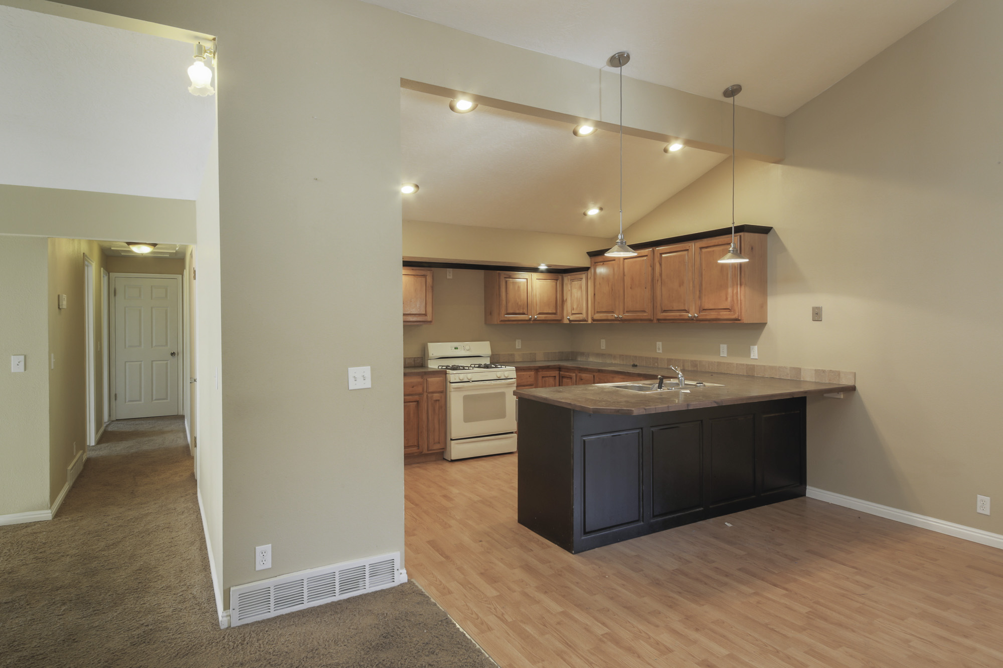 LanceHome014