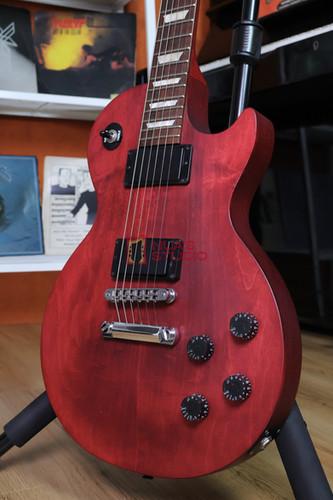 USED GIBSON LPJ SATIN CHERRY | Nua's Studio