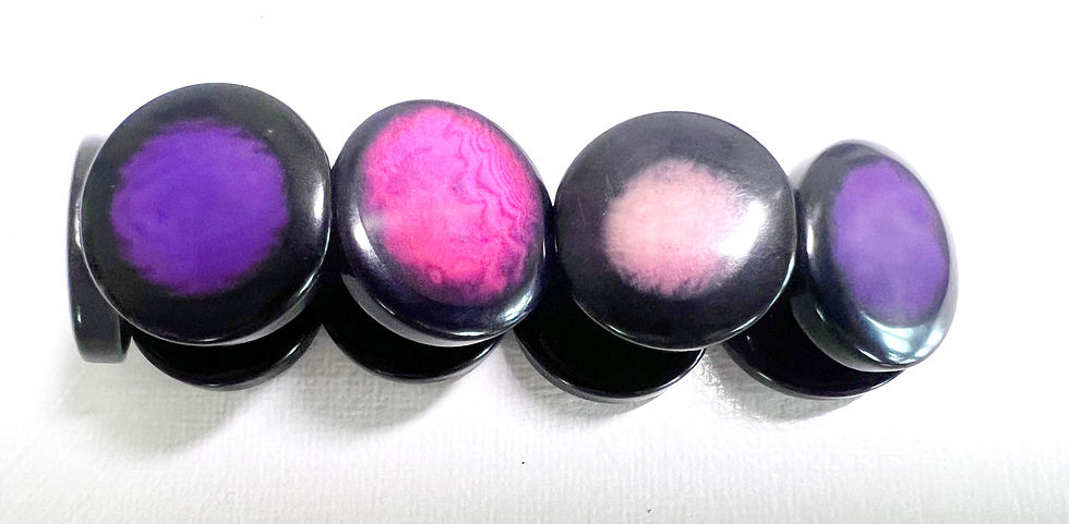 Thumbnail: Tagua Disc Bracelet - Flowers