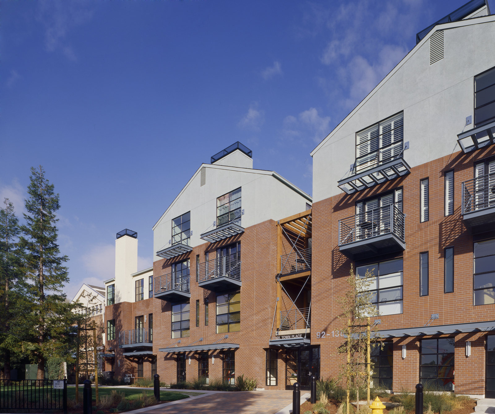 Park Town Place, Campbell