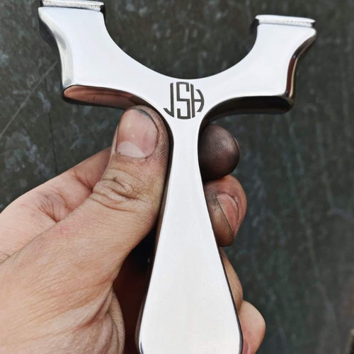 Hotshot Joefe slingshot