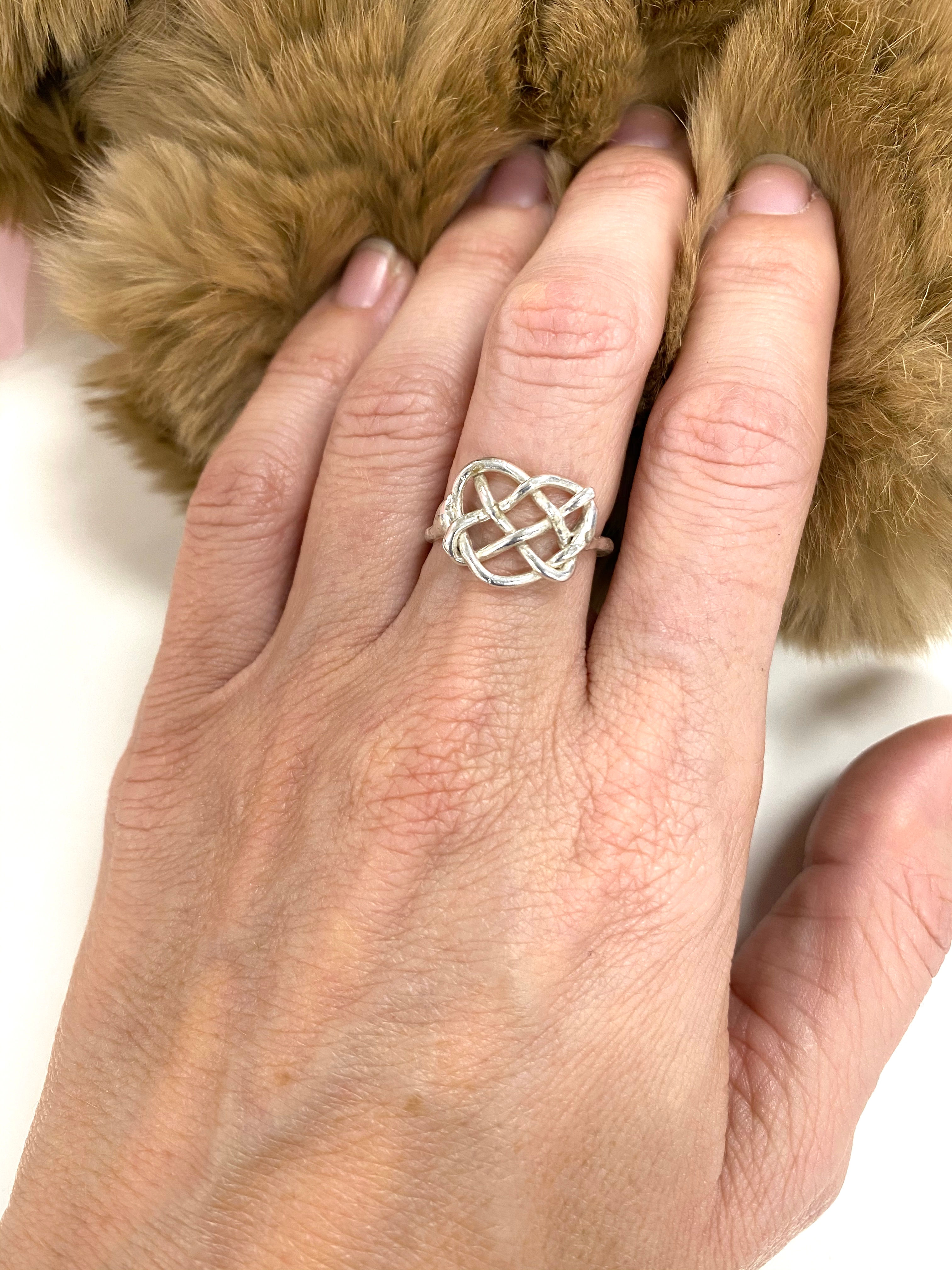 The Heart Knot Ring