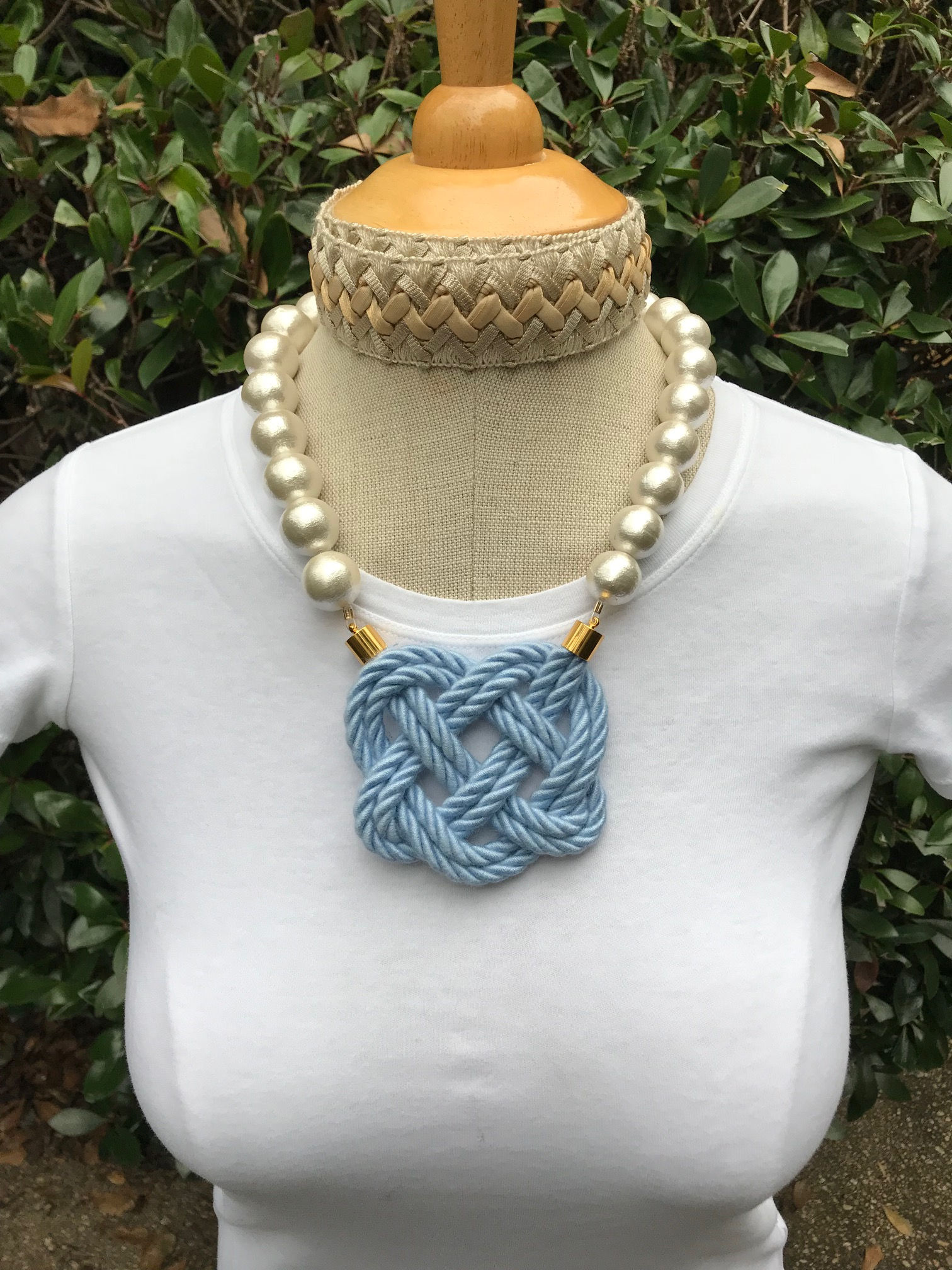 UNC Double Blue on Cotton Pearls