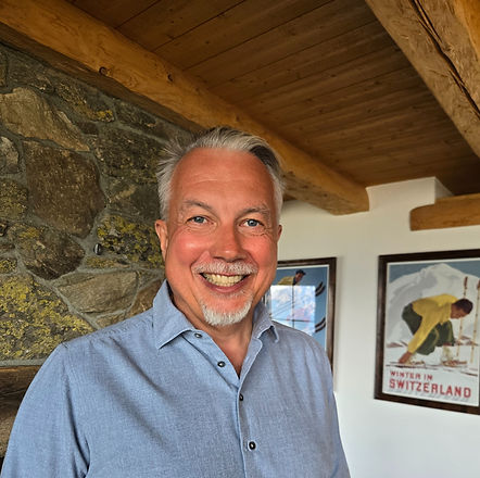 Mat Atkinson_edited.jpg