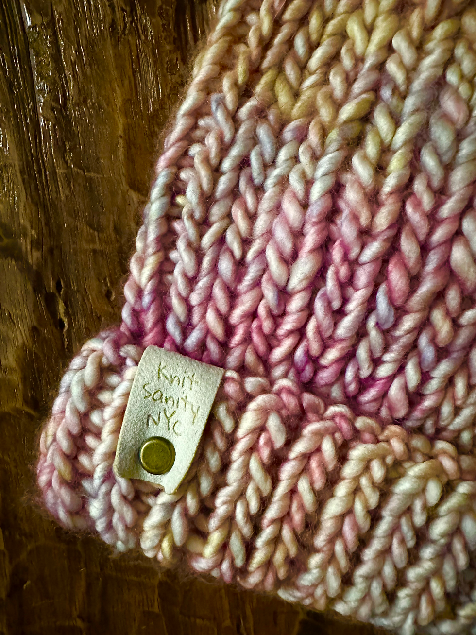 Thumbnail: Kid's Luxury Merino Wool Light Super Bulky Pom Pom Hat (6-8 years) - Rosalinda
