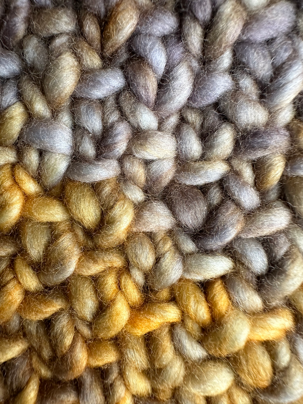 Thumbnail: Textured and Ribbed Luxury Merino Wool Bulky Pom Pom Hat - Laguna Negra
