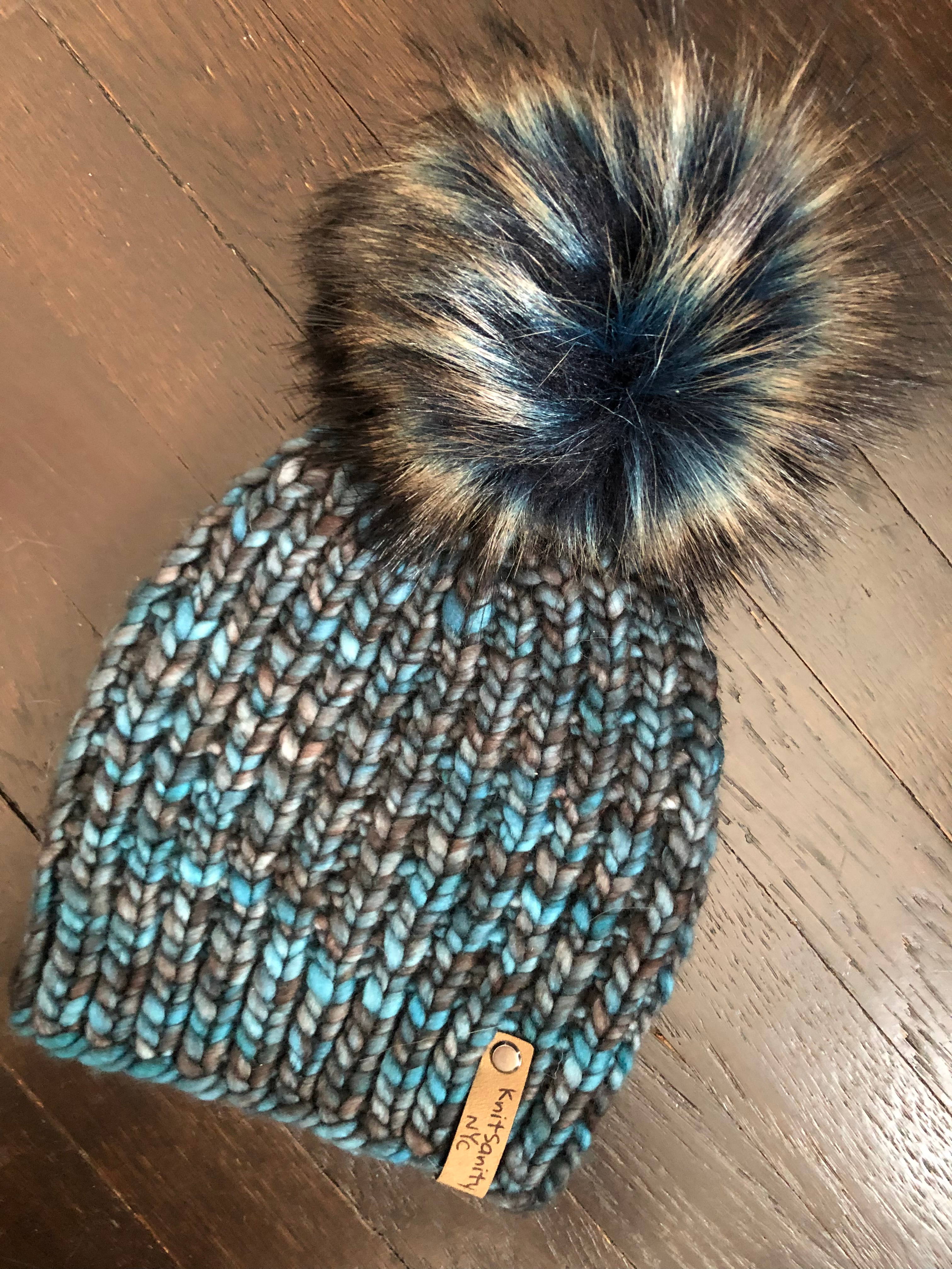 Textured and Ribbed Luxury Merino Wool Bulky Pom Pom Hat - Persia