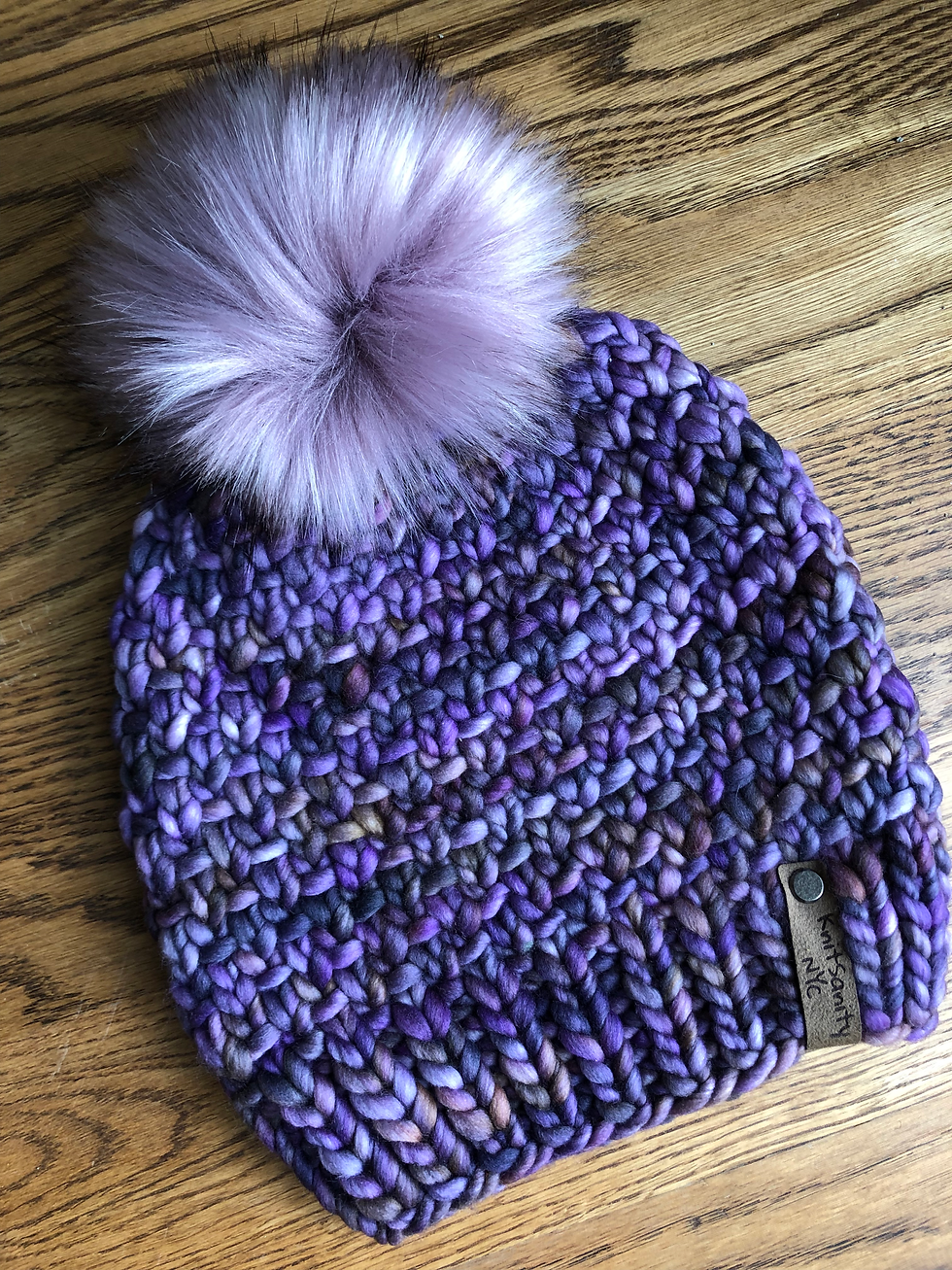 Thumbnail: Luxury Merino Wool Bulky Pom Pom Hat - Jacinto