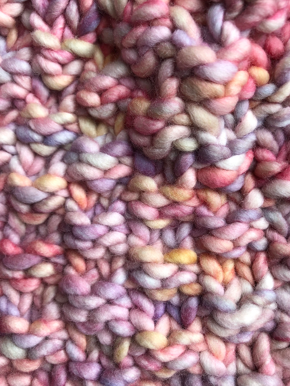 Thumbnail: Textured and Ribbed Luxury Merino Wool Bulky Pom Pom Hat - Rosalinda