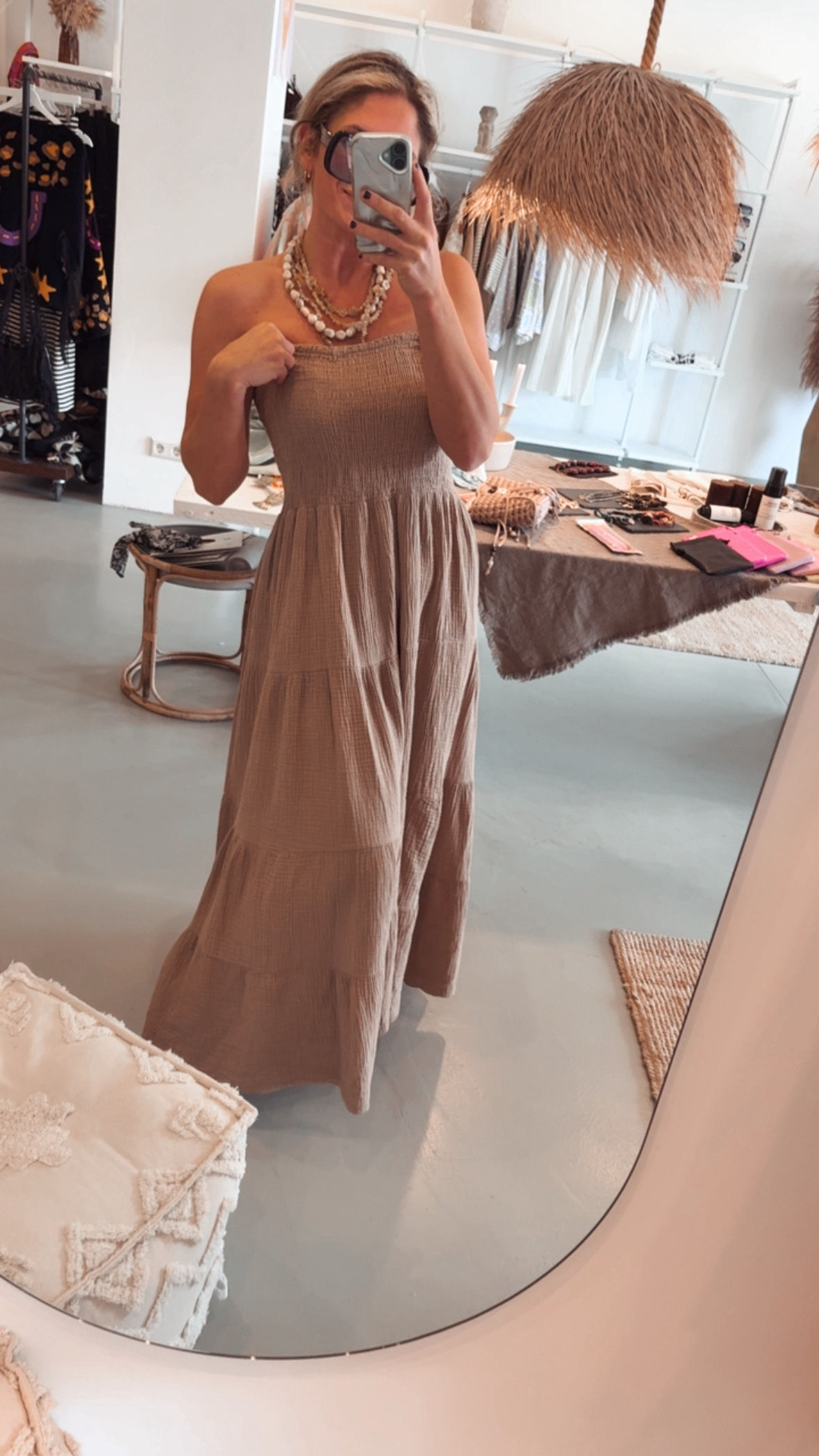 Musselinkleid Maxilove Taupe