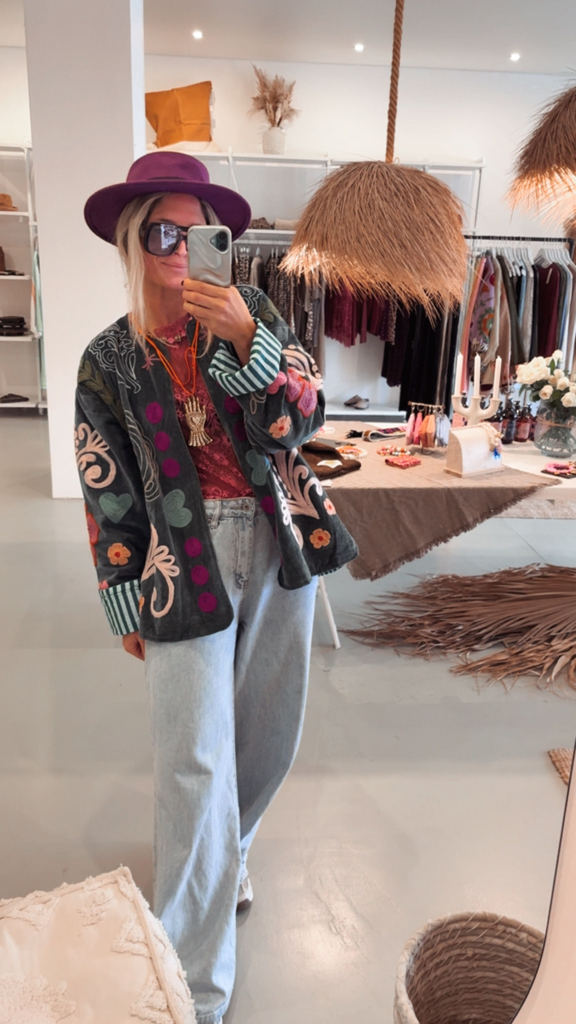 Limited Samtjacke You are Loved