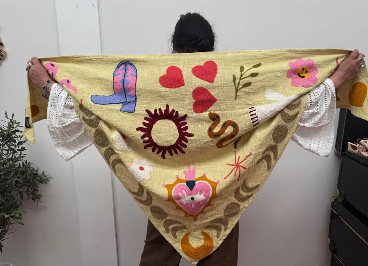 Limited Handmade Schal