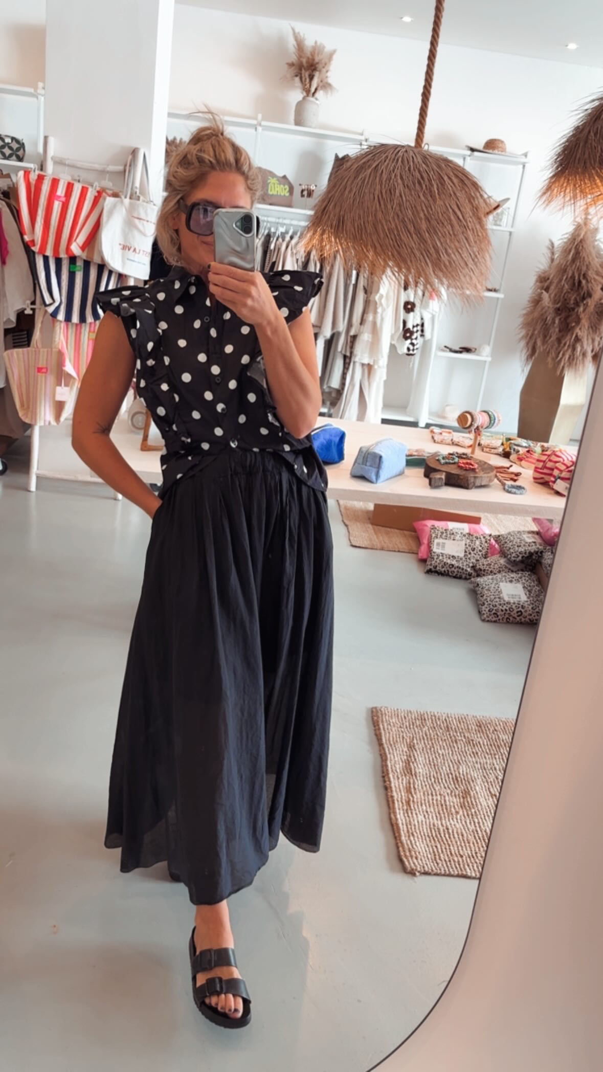 Rüschen Bluse Dotts Schwarz