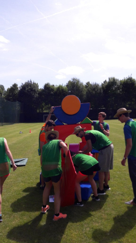 JEU DE CONSTRUCTION