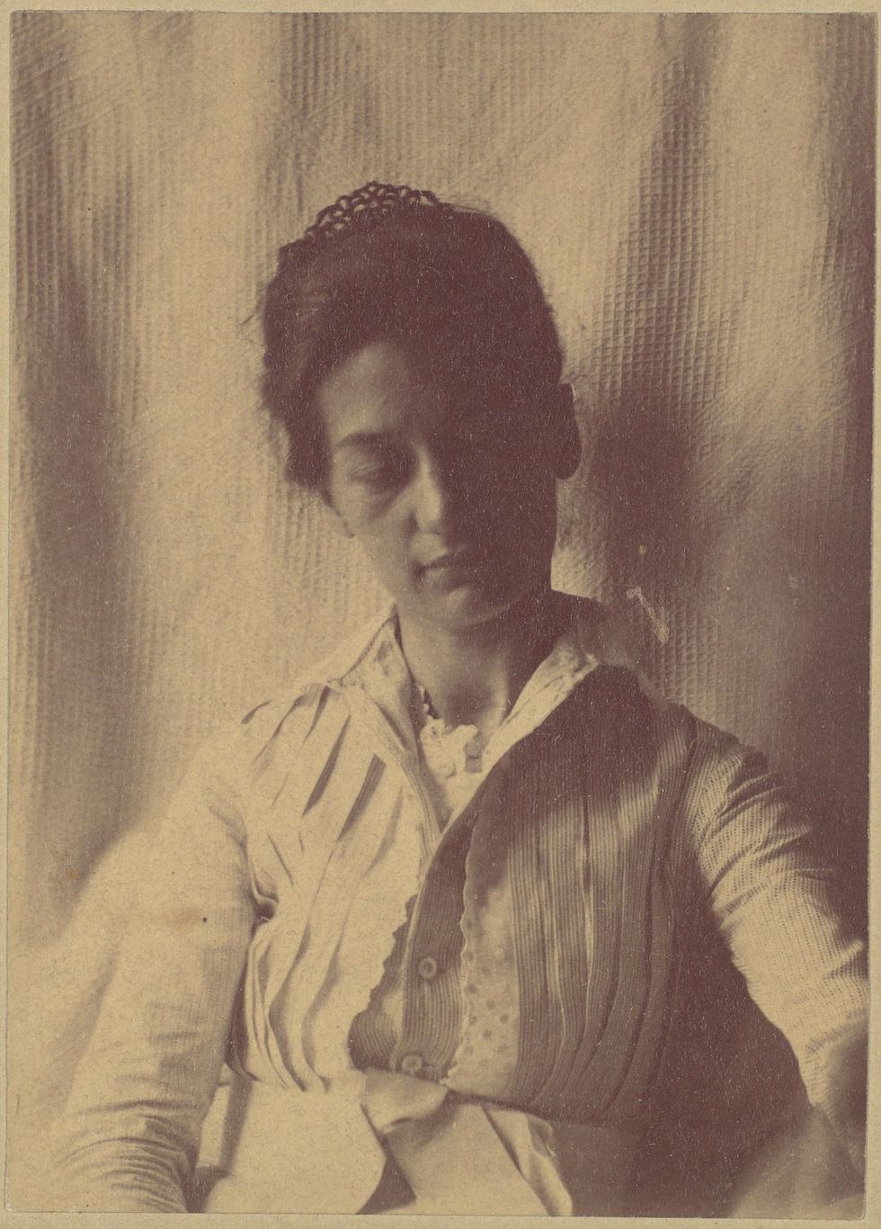 Narrative Tier_MET_Mrs. Eakins or Her Sister Doll_041126.jpg