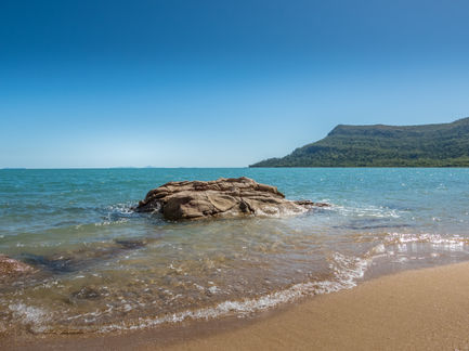 Smalleys Beach High Tide-2