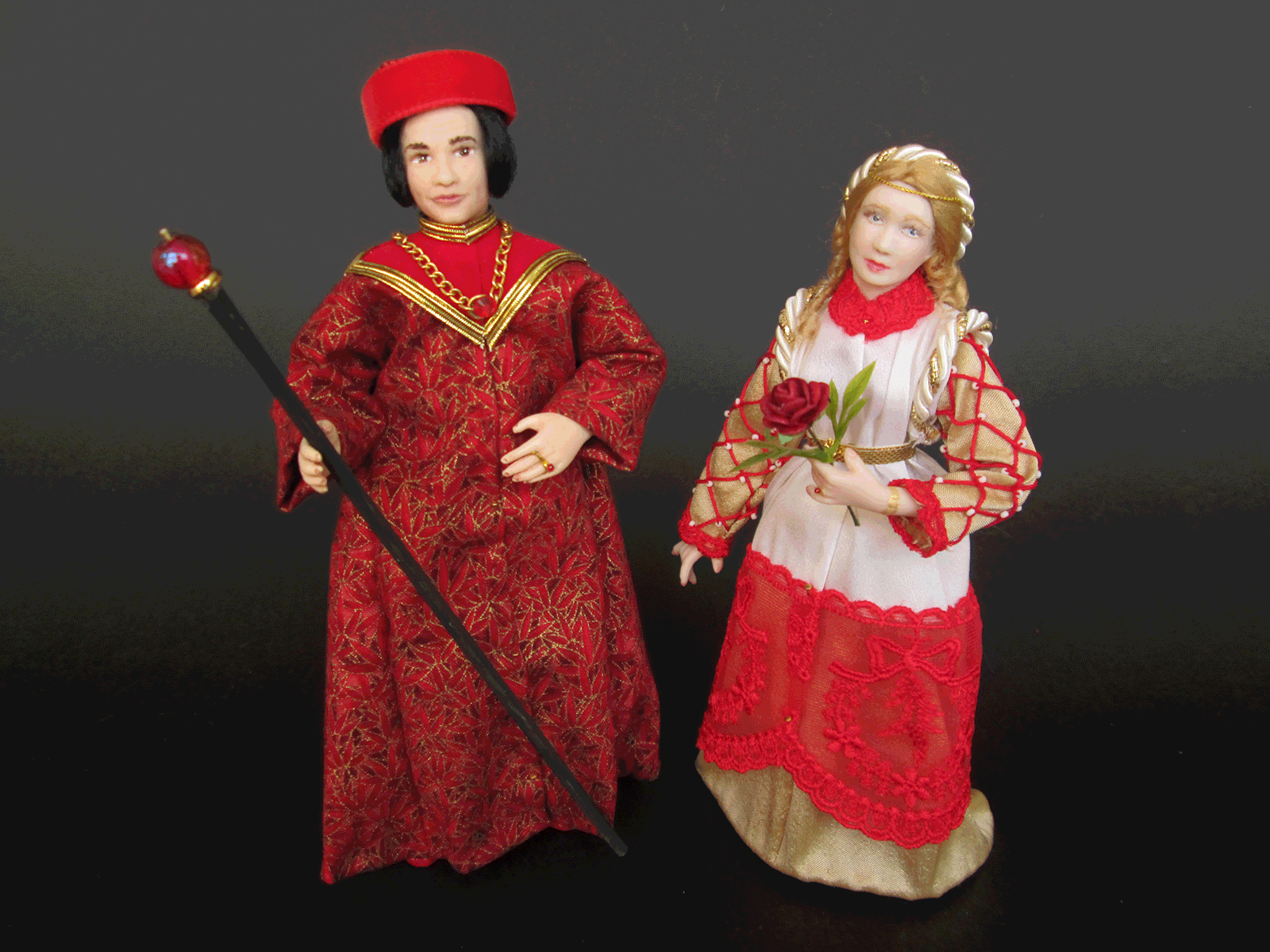 1_12th-scale-miniature-renaissance-doll-