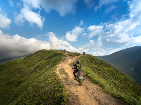 Mastering the Climb: Essential Tips for Motorcycle Riding Uphill