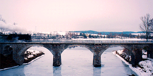 tumblr_oy5wamf6hJ1qzs7uio3_r1_500.gif