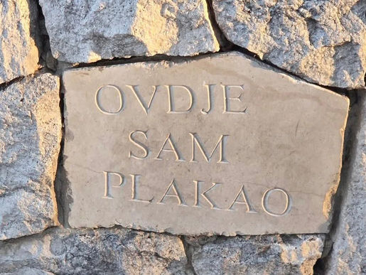 OVDJE SAM PLAKAO