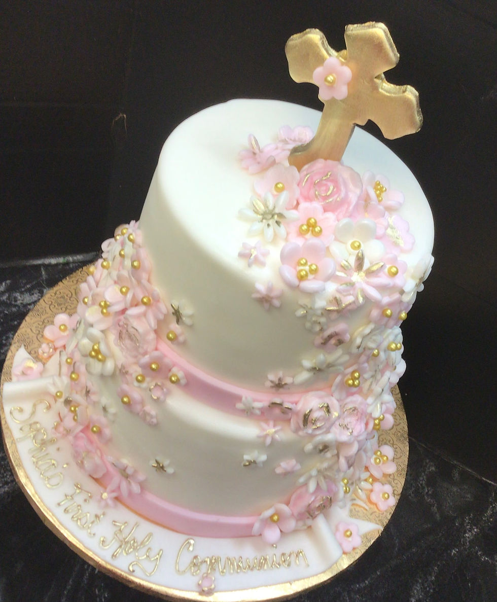 5b. Cascading Button Flowers Cake