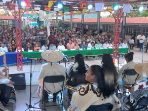 Monreal presenta en Anenecuilco el plan de Democracia y Participación Ciudadana