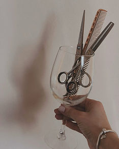Sheers used for curly cuts