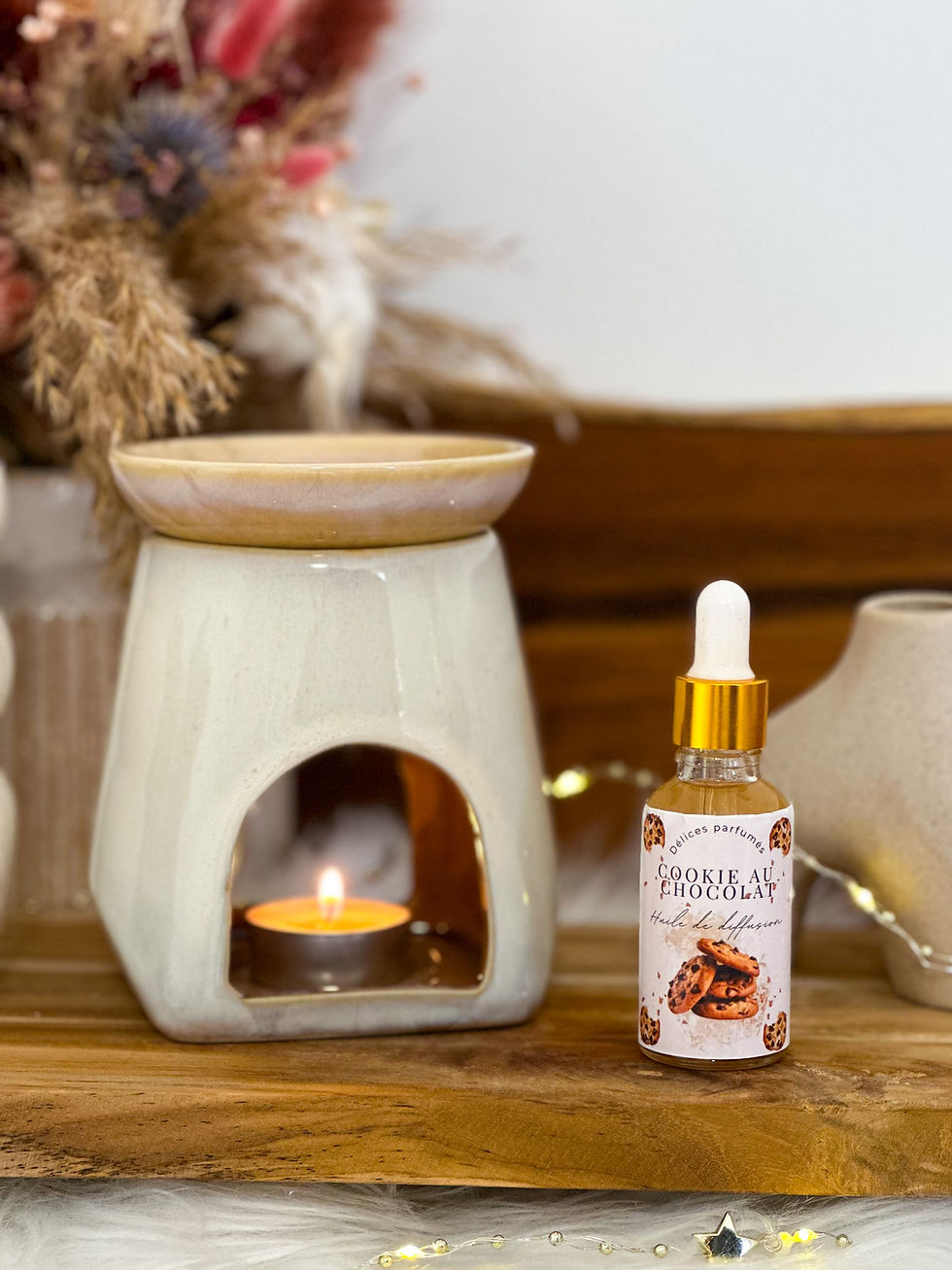 Brûle-parfum en céramique avec bougie, Huile Parfumée Fleur d'Oranger.