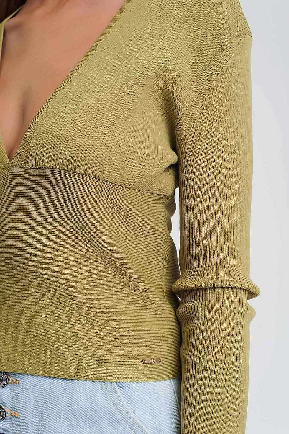 Thumbnail: V Neck Ribbed Sweater in Green