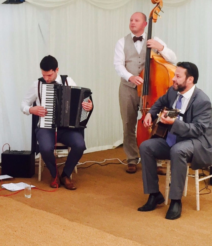 Jonny Hepbir Gypsy Jazz Trio