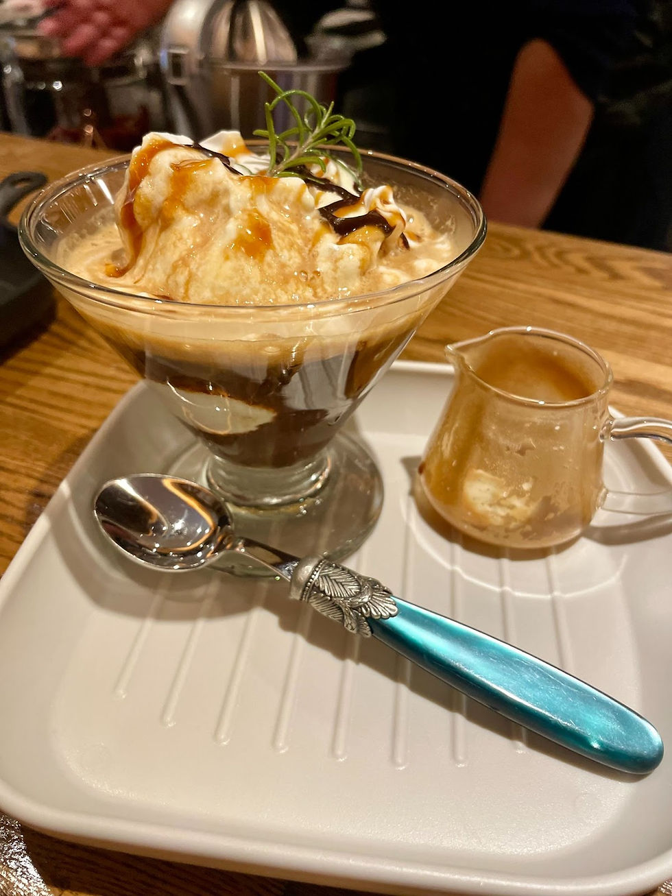 Right outside Camp Humphreys's walk-in gate is 2YU Cafe and Bar. Enjoy a delicious Affogato while reading a good book!