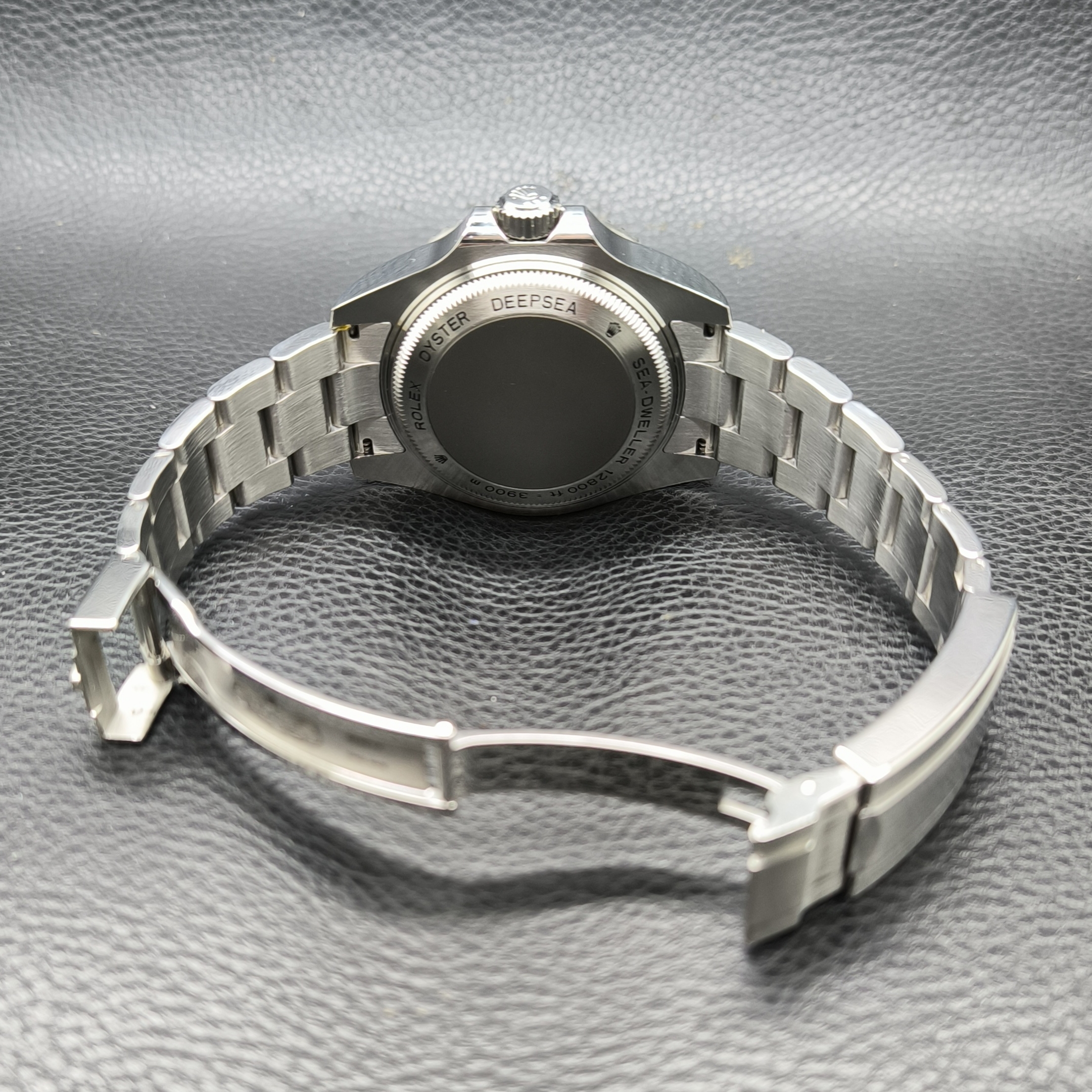 Sea-Dweller Deepsea 44mm view 4
