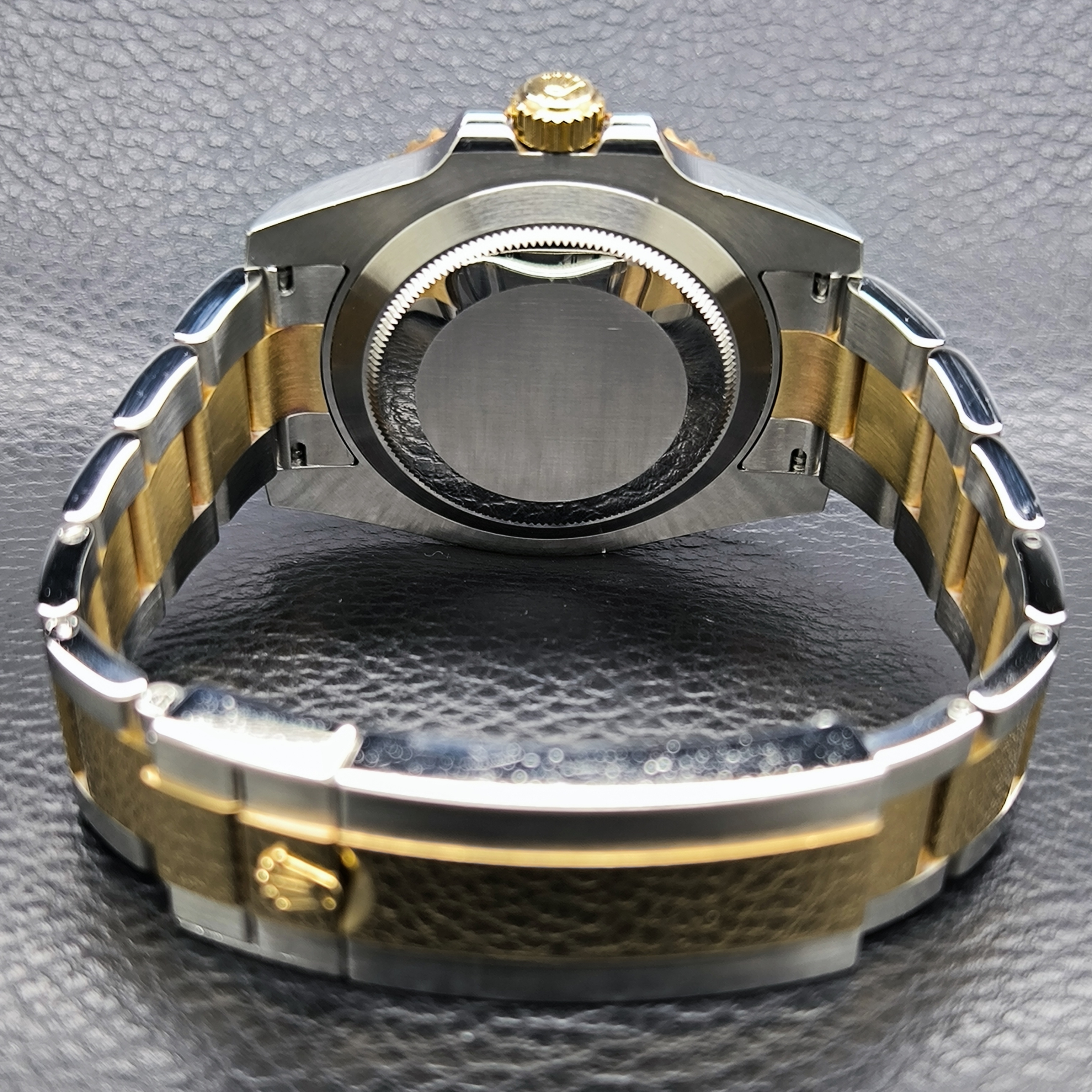 Submariner Date 40mm view 2