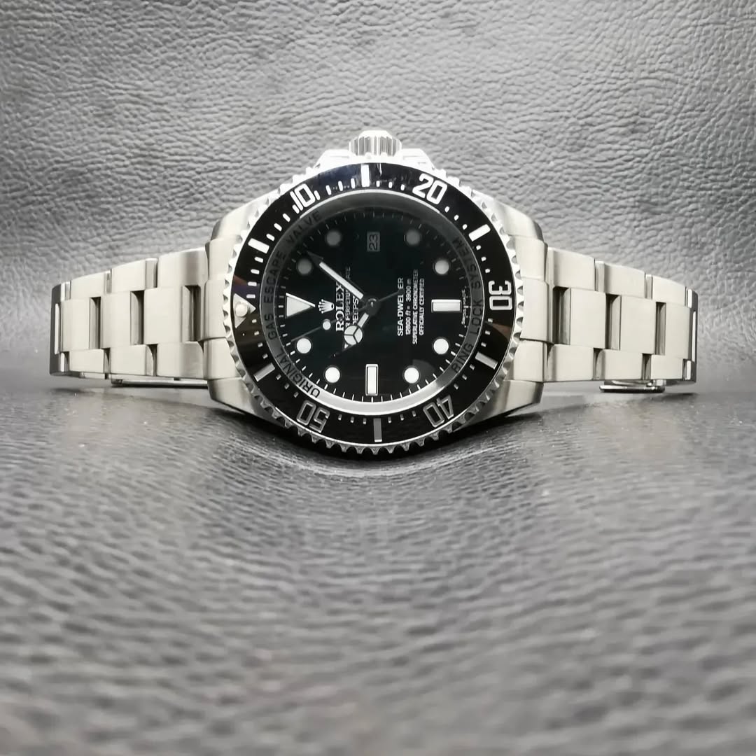 Sea-Dweller Deepsea 44mm view 3