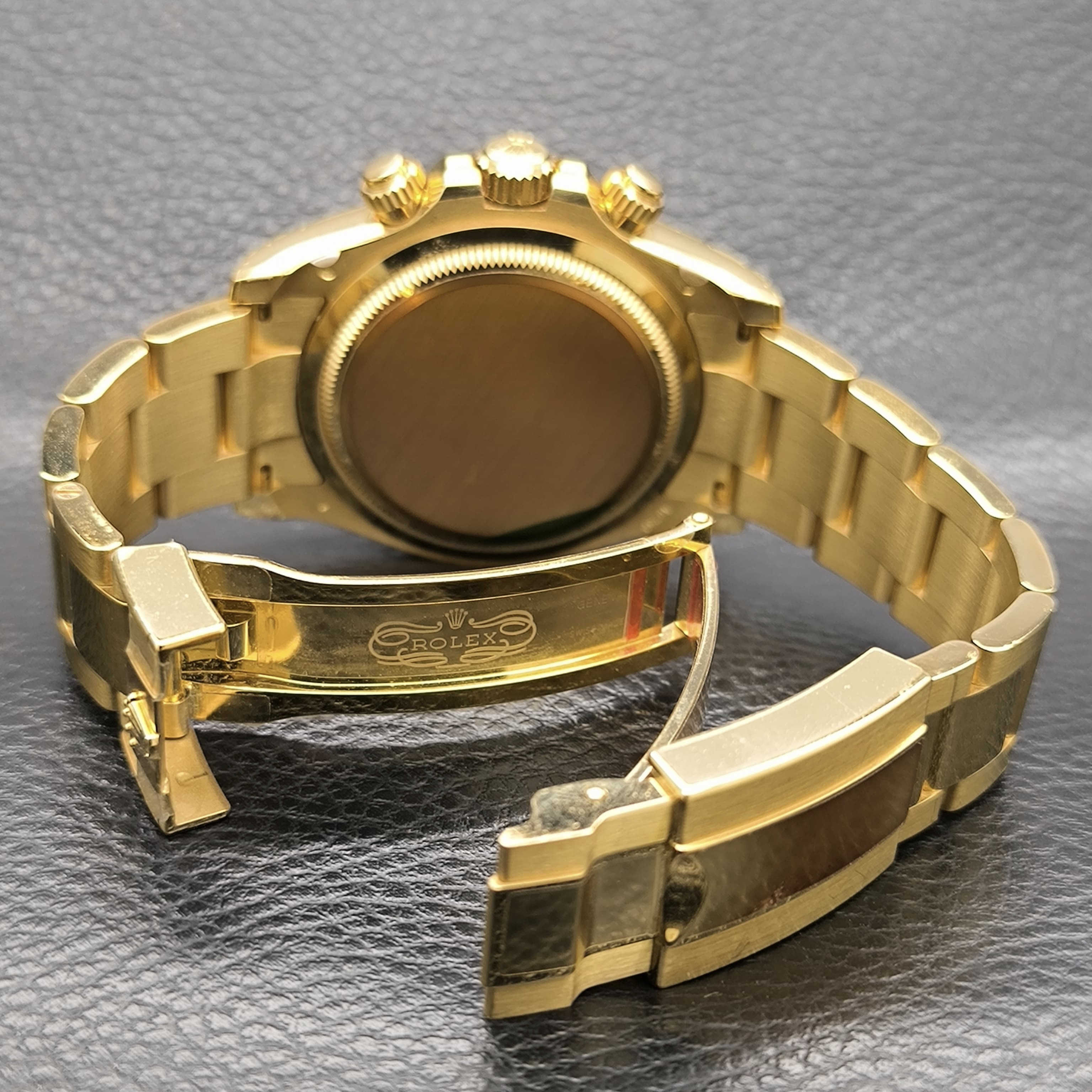 Daytona Pikachu 40mm view 4