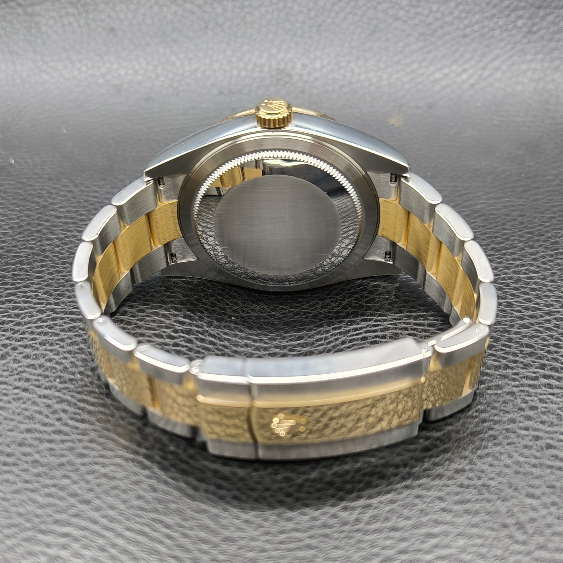 Sky-Dweller 42mm view 2