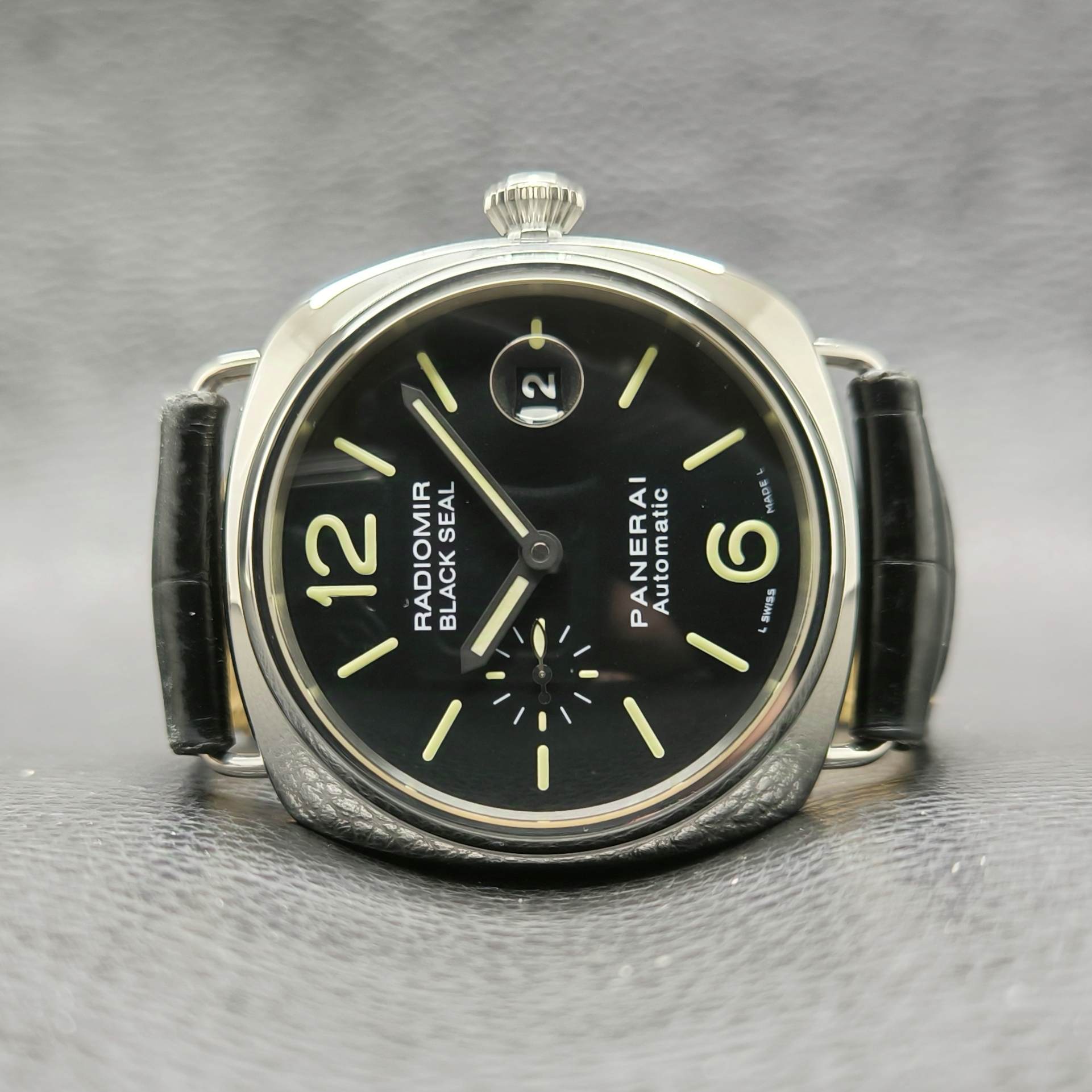 Radiomir Black Seal 45mm