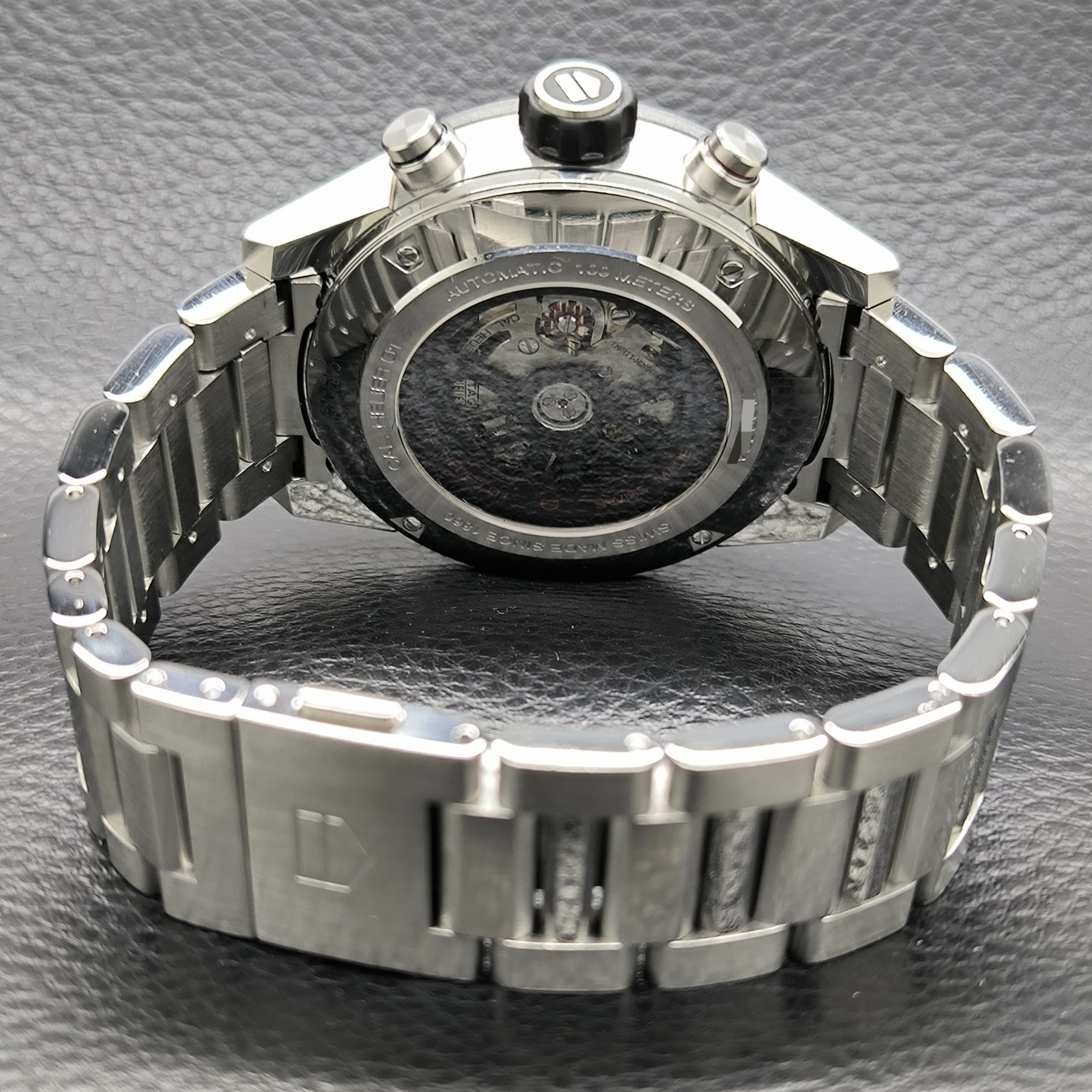 Carrera Heuer 01 43mm view 2