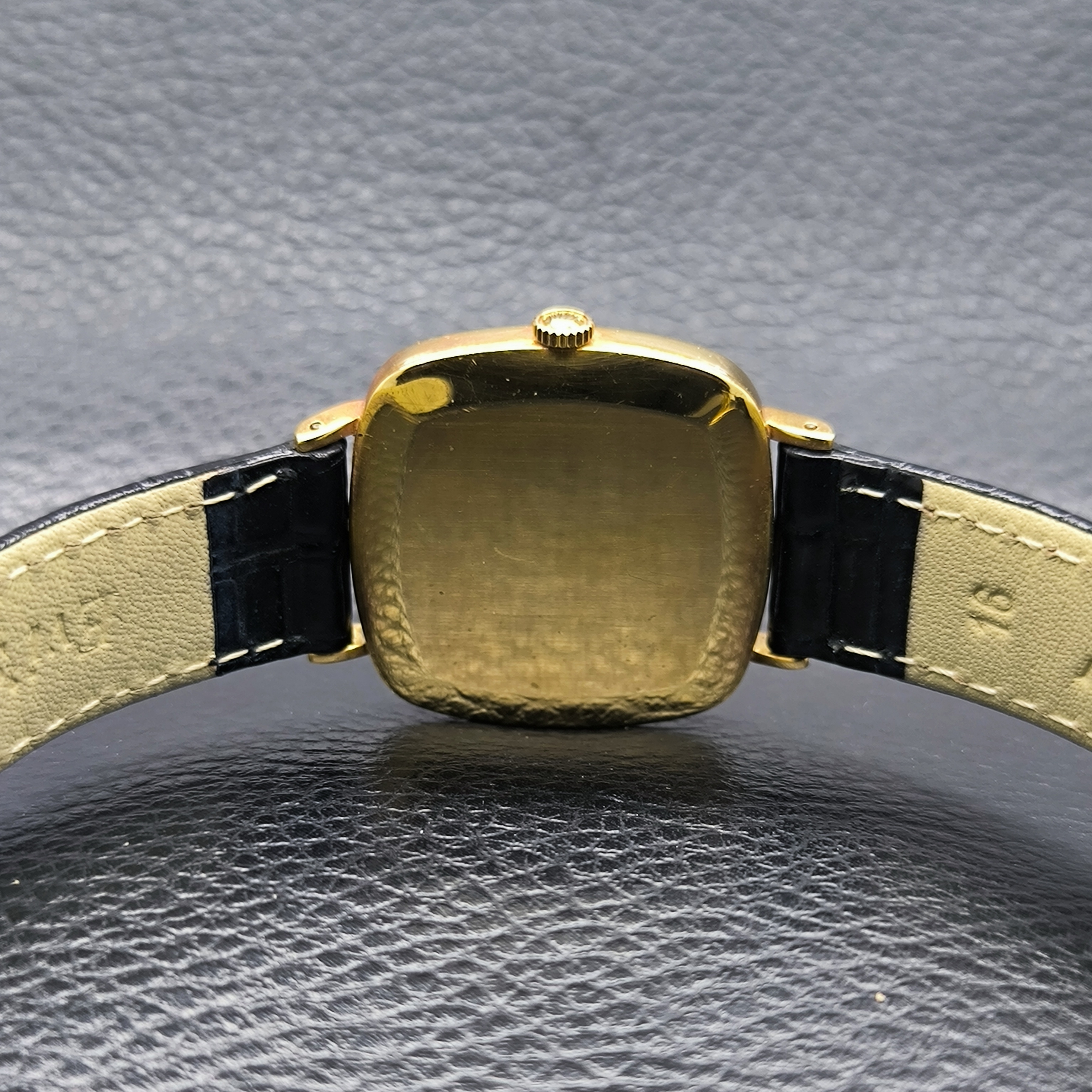 Cellini 31mm view 4