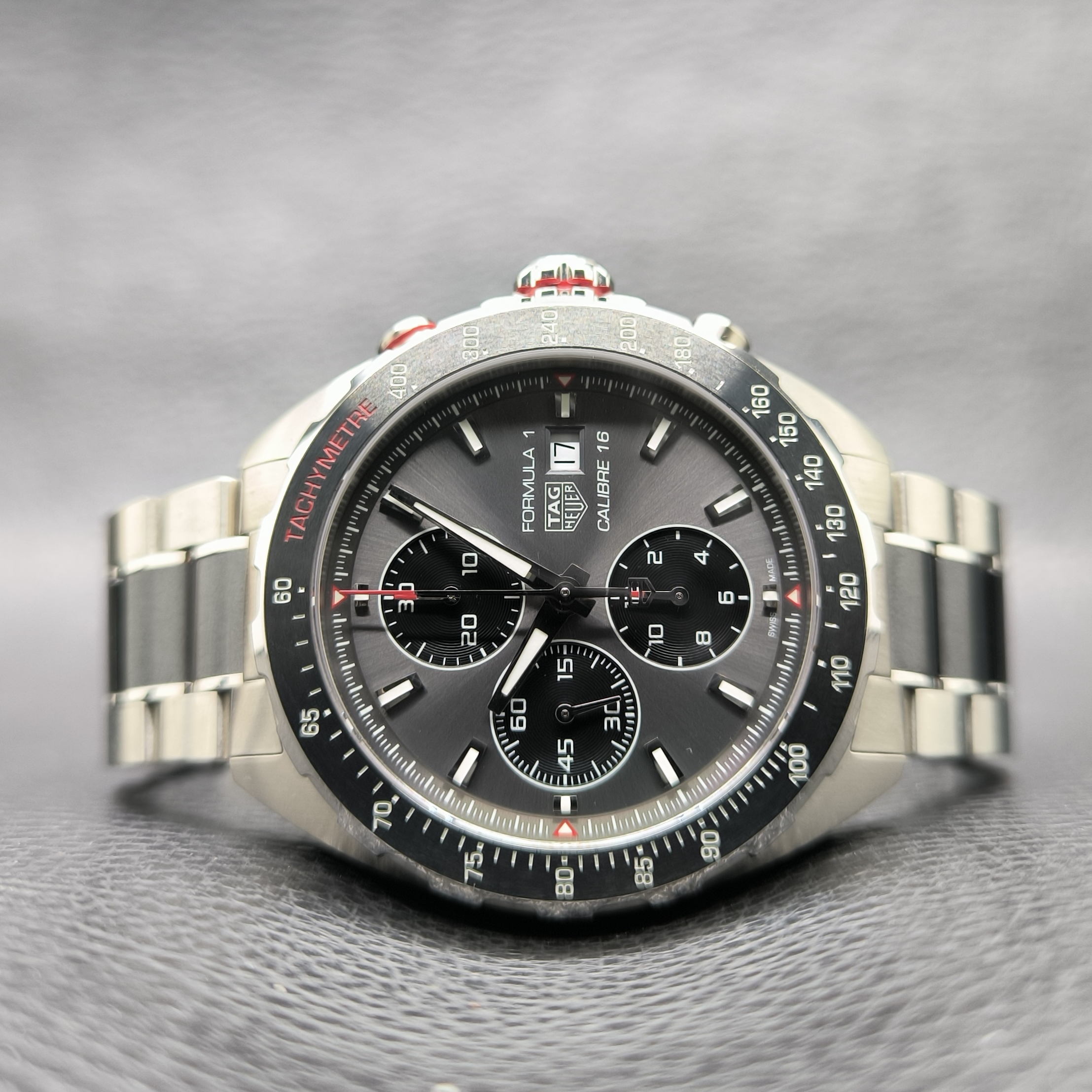 Formula 1 Calibre 16 44mm
