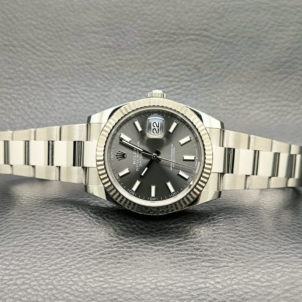 Datejust II Rhodium 41mm view 3
