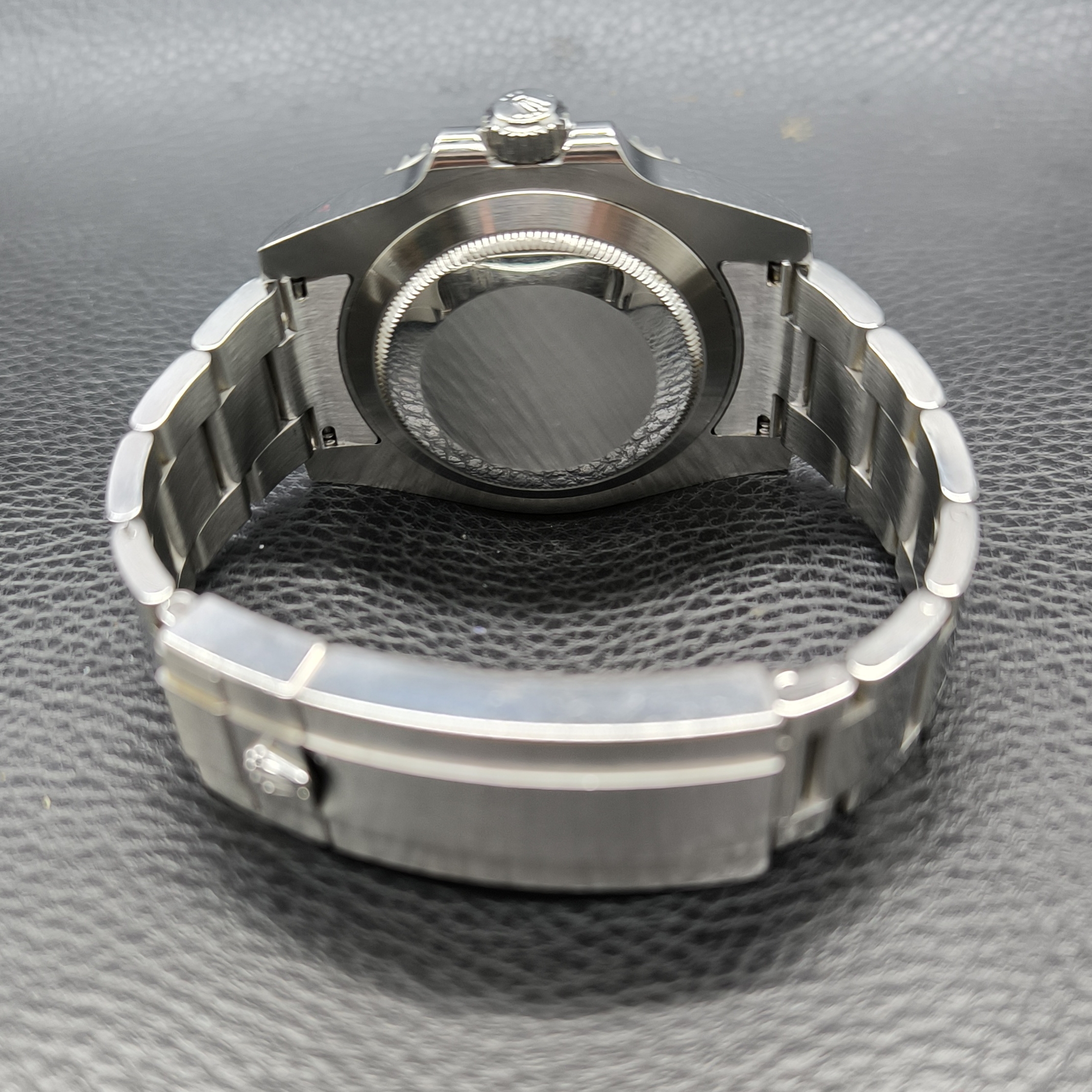 Submariner Date 40mm view 2