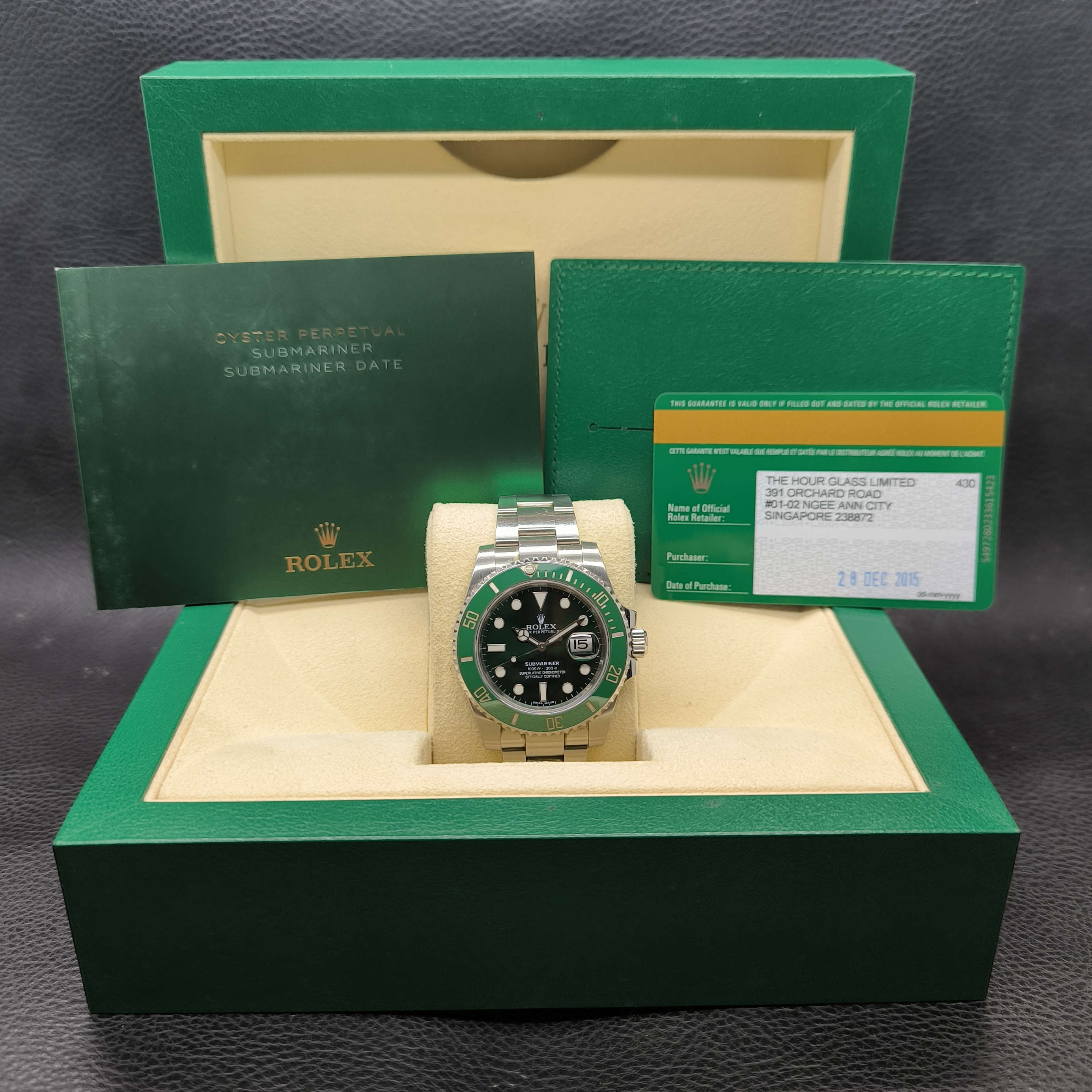 Submariner Date 40mm view 5