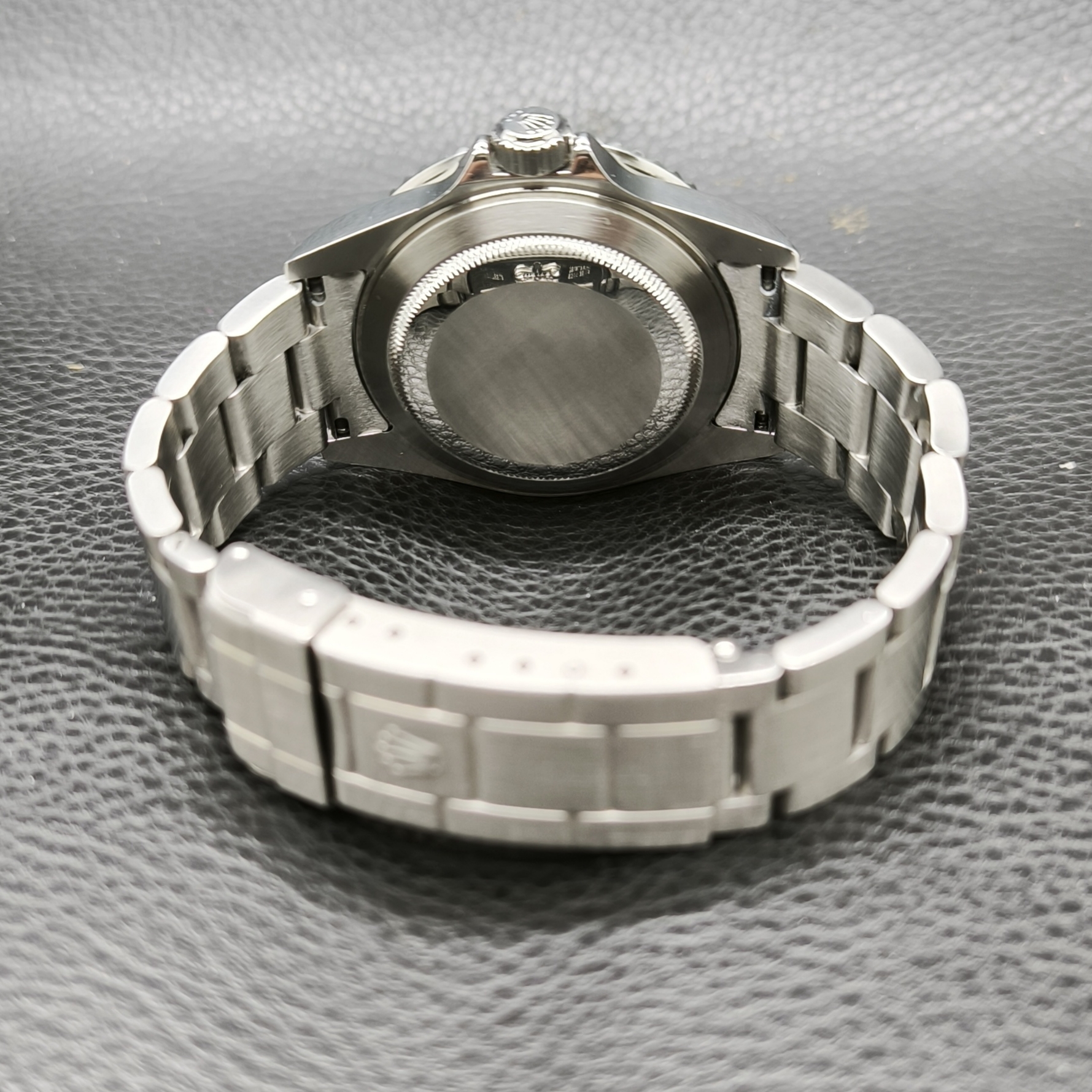 Submariner Date 40mm view 2