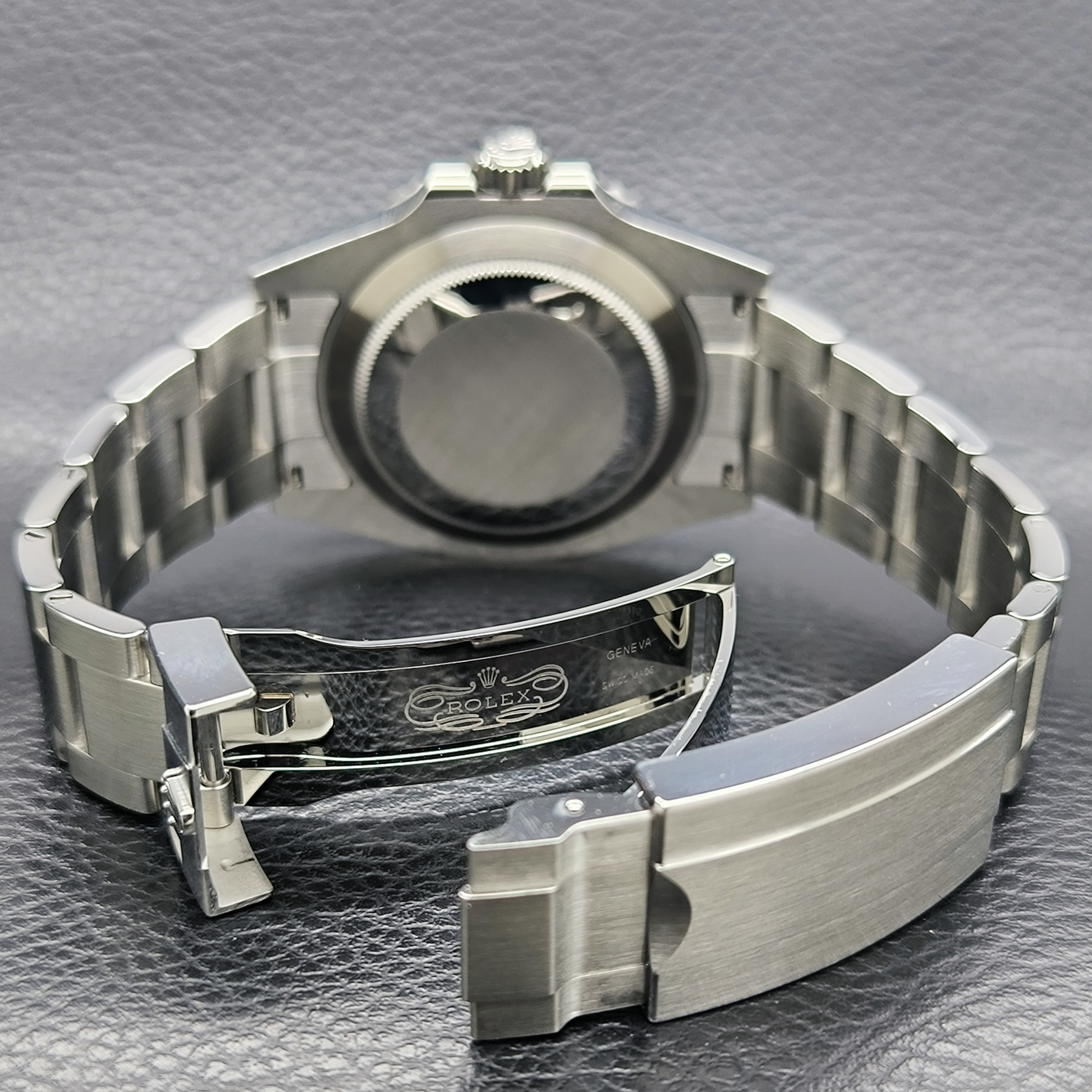 Submariner No Date 41mm view 4
