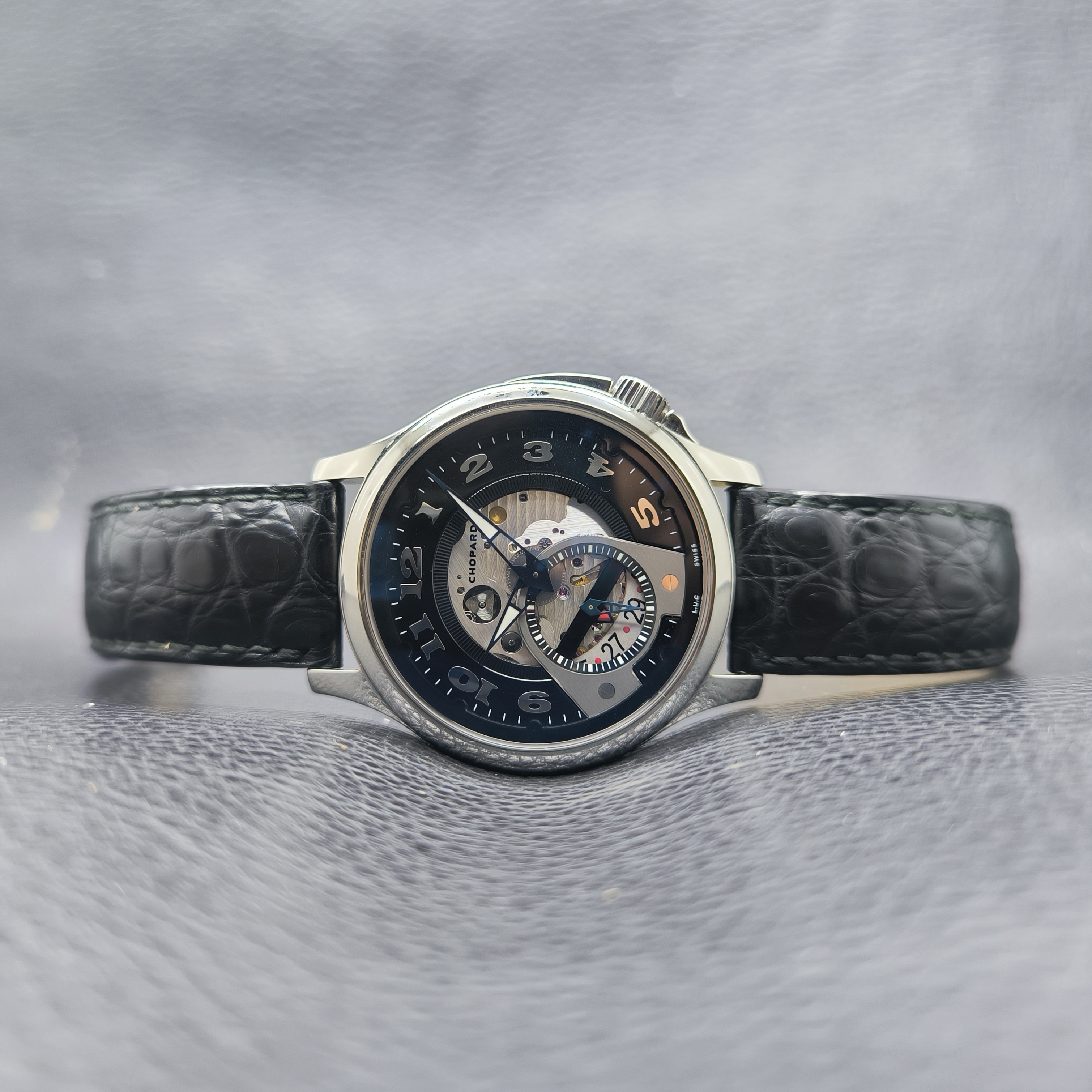 L.U.C 41mm view 3