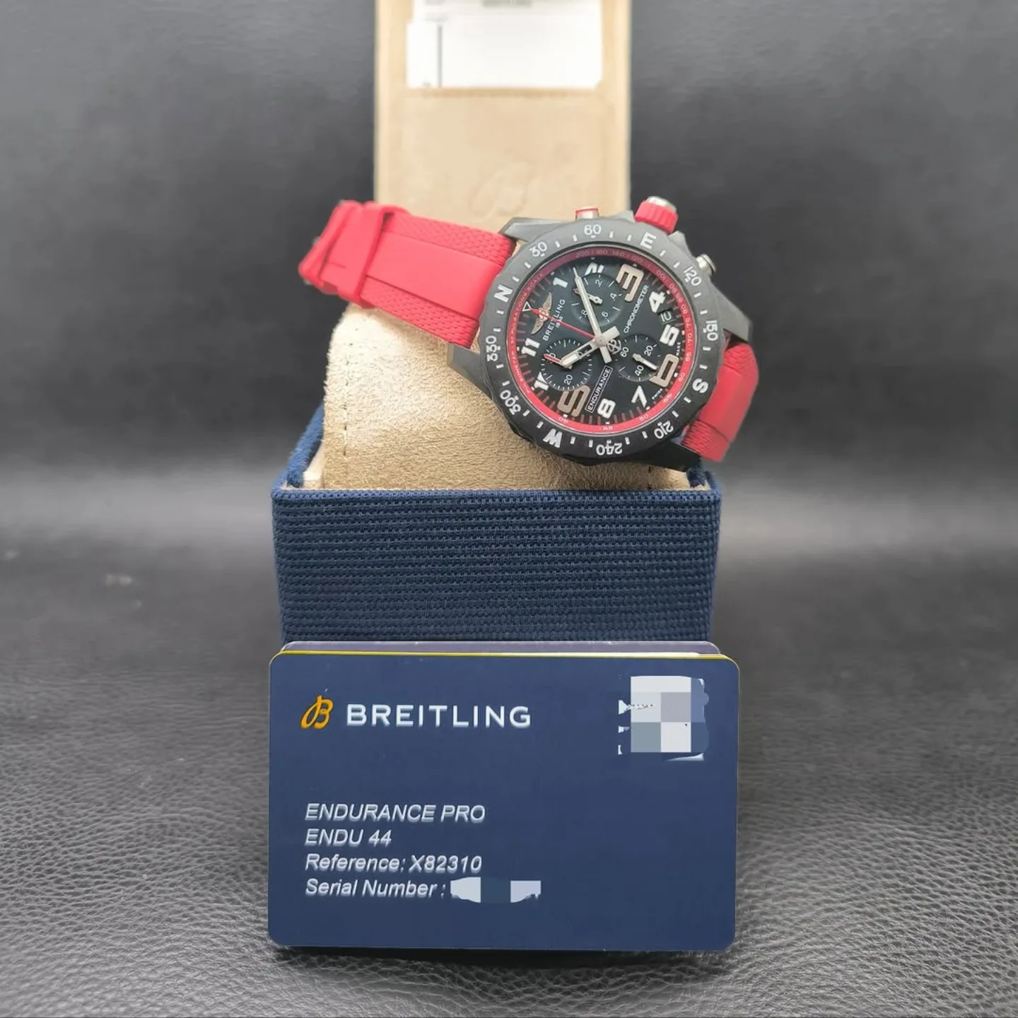 Endurance Pro 44mm view 5