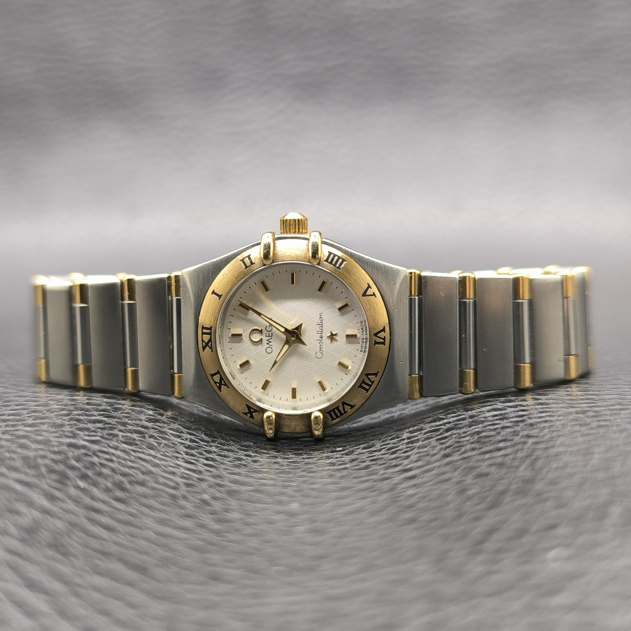 Constellation 22mm