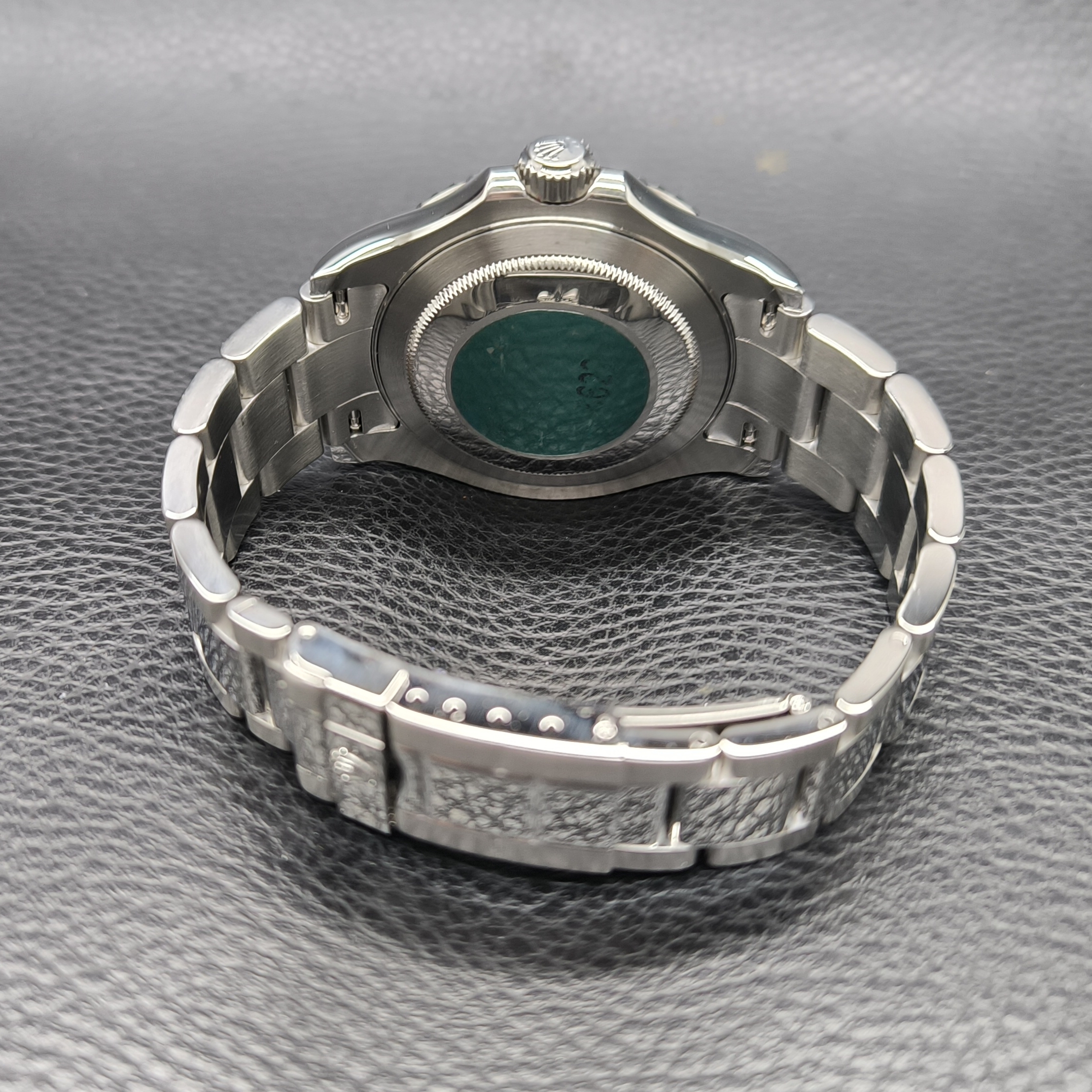 Yacht-Master 40mm view 2