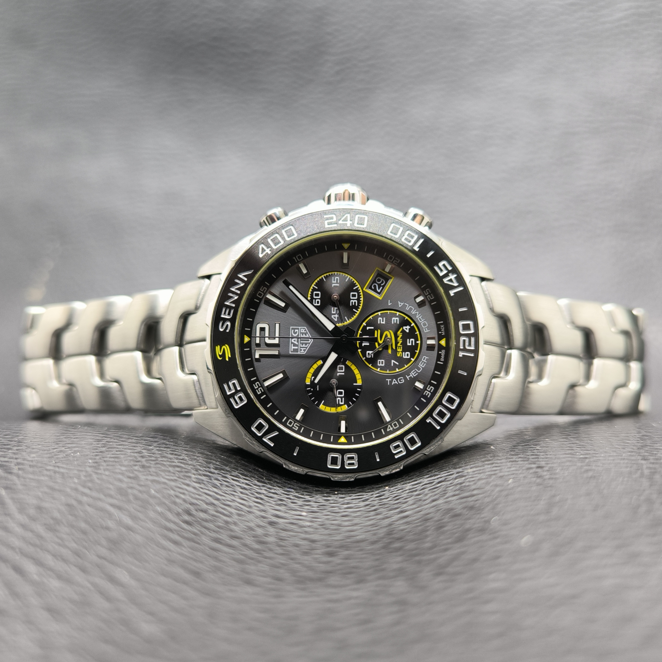 Formula 1 43mm view 3